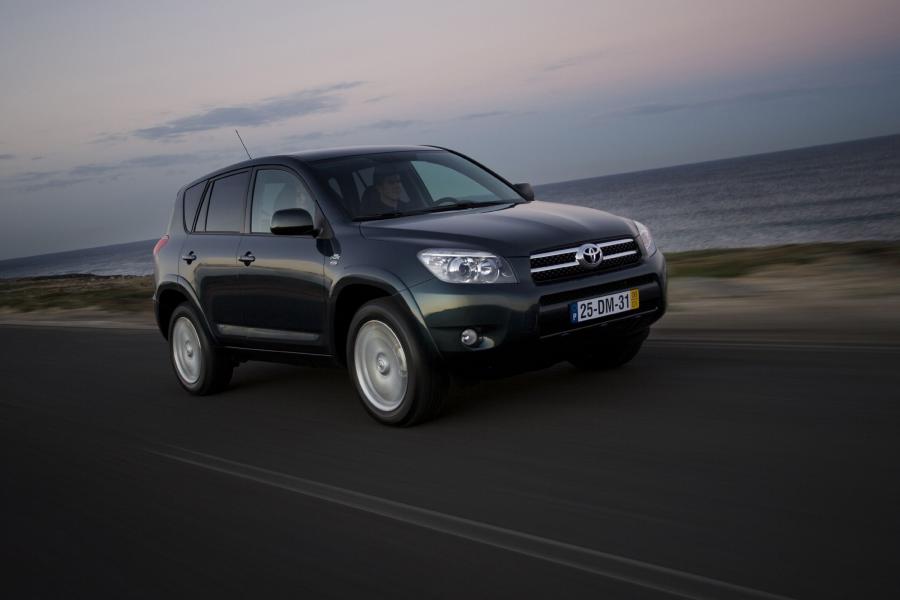  Toyota RAV4 2005 года  (фото 130 из 172)